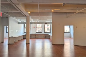 listings.show.sections.photos.alt