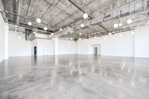 listings.show.sections.photos.alt