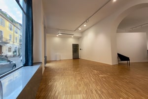 listings.show.sections.photos.alt