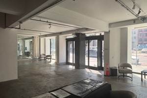 listings.show.sections.photos.alt