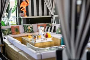 listings.show.sections.photos.alt