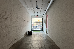 listings.show.sections.photos.alt