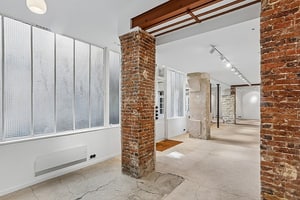 listings.show.sections.photos.alt