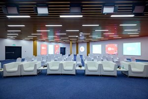 listings.show.sections.photos.alt