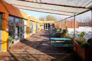 listings.show.sections.photos.alt