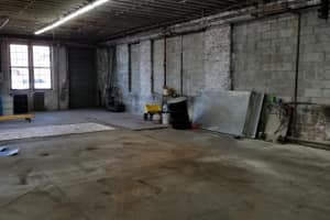 listings.show.sections.photos.alt
