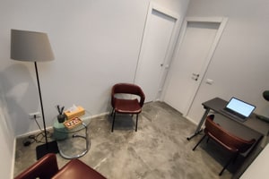 12 m² Private Office for Consultations and Interviews in Milan, photo 2