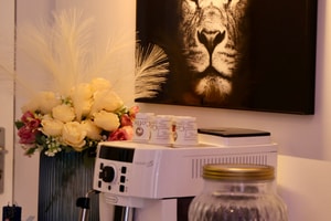 listings.show.sections.photos.alt