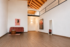 listings.show.sections.photos.alt