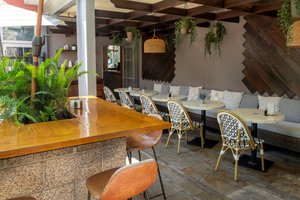 listings.show.sections.photos.alt