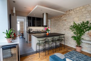 listings.show.sections.photos.alt