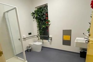 listings.show.sections.photos.alt