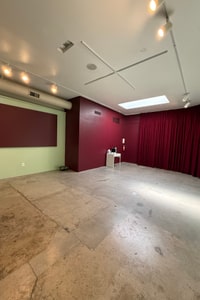 listings.show.sections.photos.alt