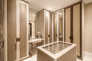 listings.show.sections.photos.alt