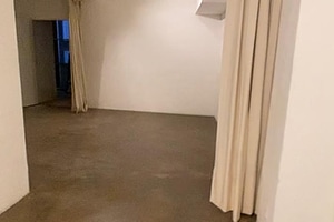 Boutique avec vitrine de 8 m et 160 m² sur deux niveaux, Marais, Paris, photo 5