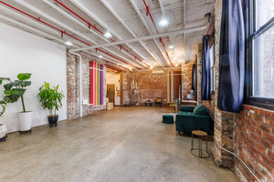 listings.show.sections.photos.alt