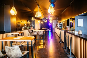 listings.show.sections.photos.alt