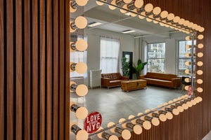 listings.show.sections.photos.alt