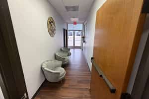 listings.show.sections.photos.alt