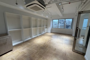 listings.show.sections.photos.alt