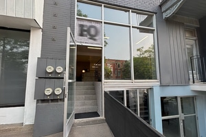 listings.show.sections.photos.alt