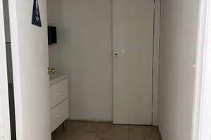 listings.show.sections.photos.alt