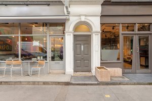 listings.show.sections.photos.alt