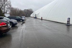 listings.show.sections.photos.alt