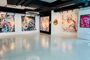 listings.show.sections.photos.alt