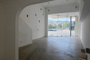 listings.show.sections.photos.alt