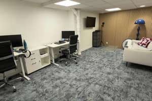 listings.show.sections.photos.alt