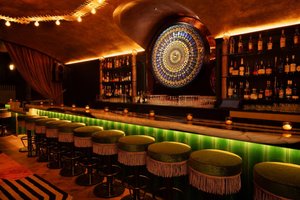 listings.show.sections.photos.alt