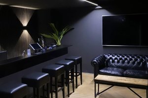 listings.show.sections.photos.alt