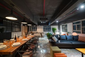 listings.show.sections.photos.alt