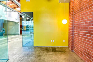 listings.show.sections.photos.alt