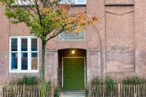 listings.show.sections.photos.alt