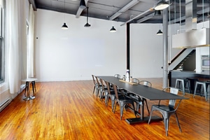 listings.show.sections.photos.alt