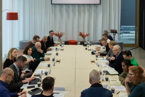 listings.show.sections.photos.alt