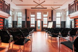 listings.show.sections.photos.alt