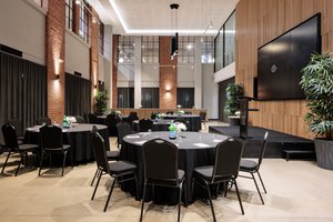 listings.show.sections.photos.alt