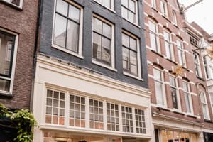 listings.show.sections.photos.alt