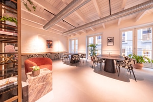 listings.show.sections.photos.alt