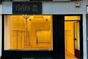 listings.show.sections.photos.alt