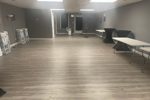 Photo of Chicago Art Gallery and Cultural Hub