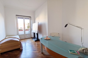 listings.show.sections.photos.alt