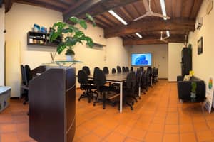 listings.show.sections.photos.alt