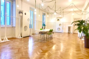 listings.show.sections.photos.alt