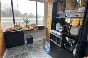 listings.show.sections.photos.alt