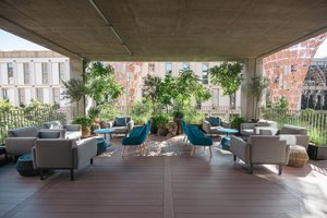 listings.show.sections.photos.alt