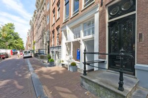 listings.show.sections.photos.alt